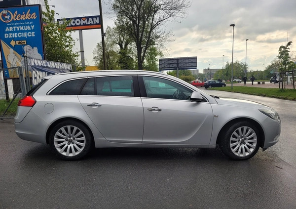 Opel Insignia cena 24990 przebieg: 208000, rok produkcji 2009 z Szczecin małe 232